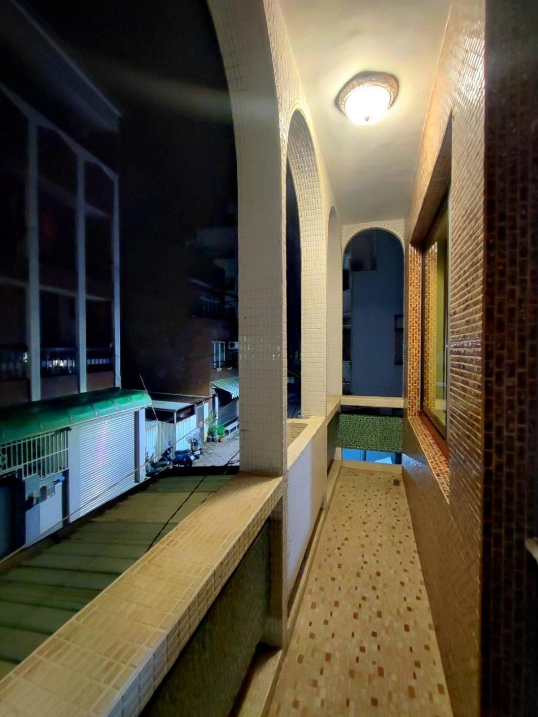 寶格儷舍 Apartment Тайнан Екстериор снимка
